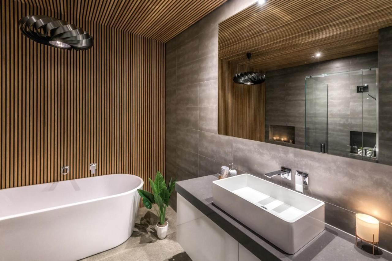 Bridle Path Retreat - Christchurch Holiday Homes エクステリア 写真